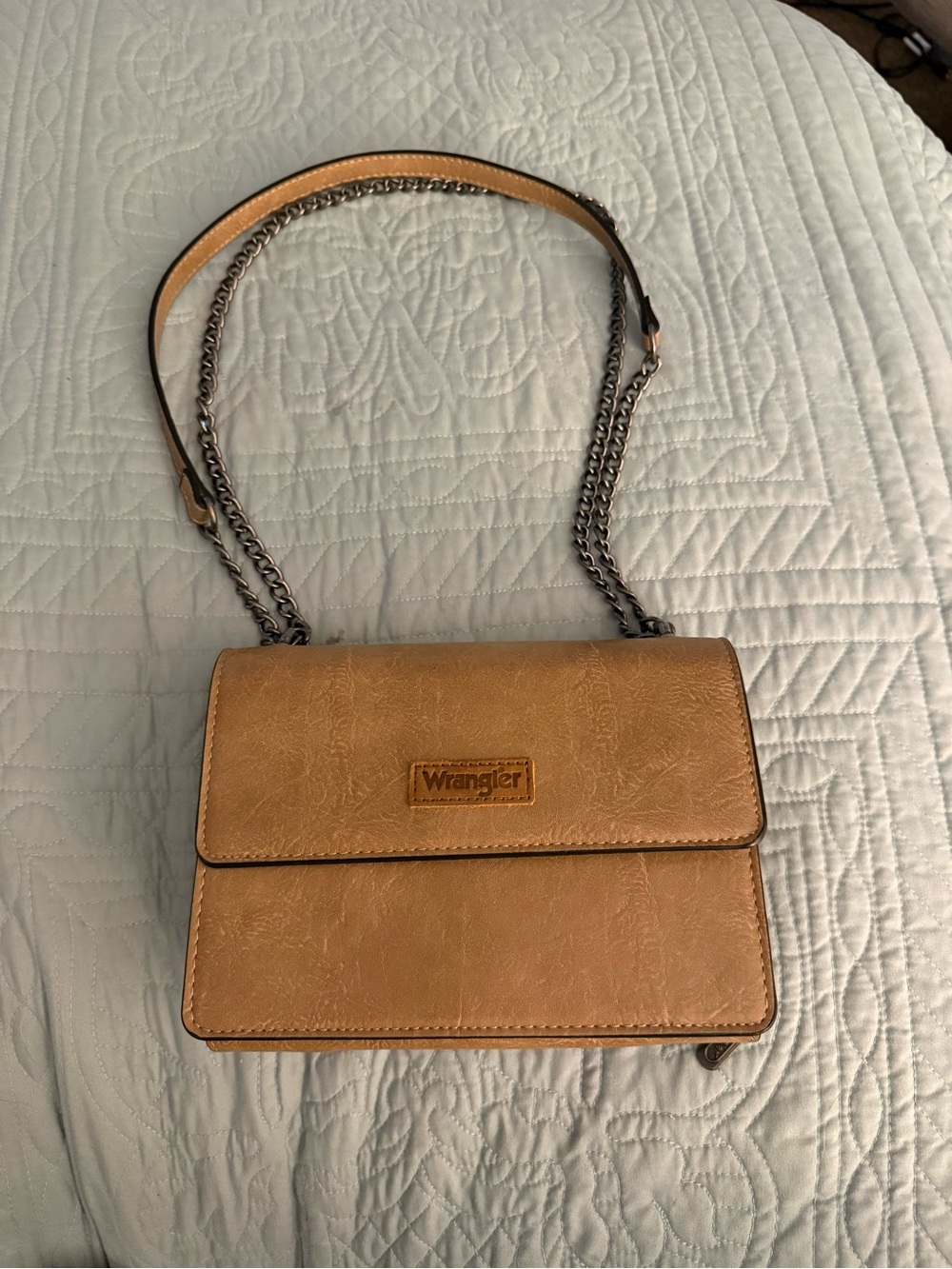 Wrangler Cognac Tan Chain-Strap Crossbody Bag